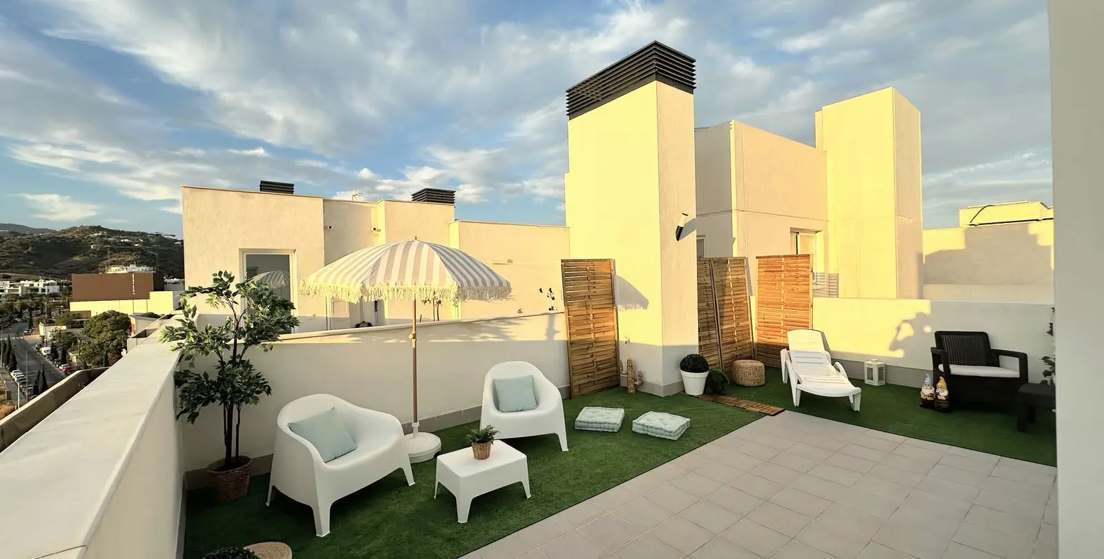 Продажа пентхауса в Estepona 12