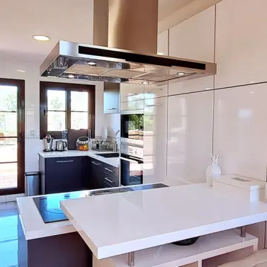 Продажа двухуровневого пентхауса в New Golden Mile