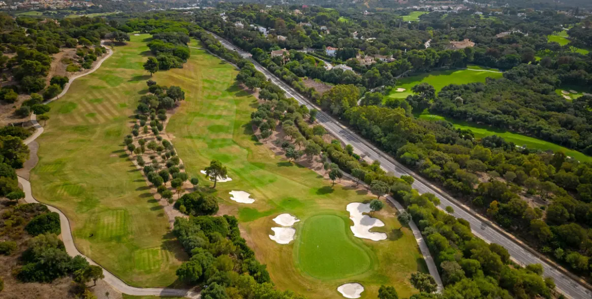 Venta de parcela residencial en Sotogrande 8