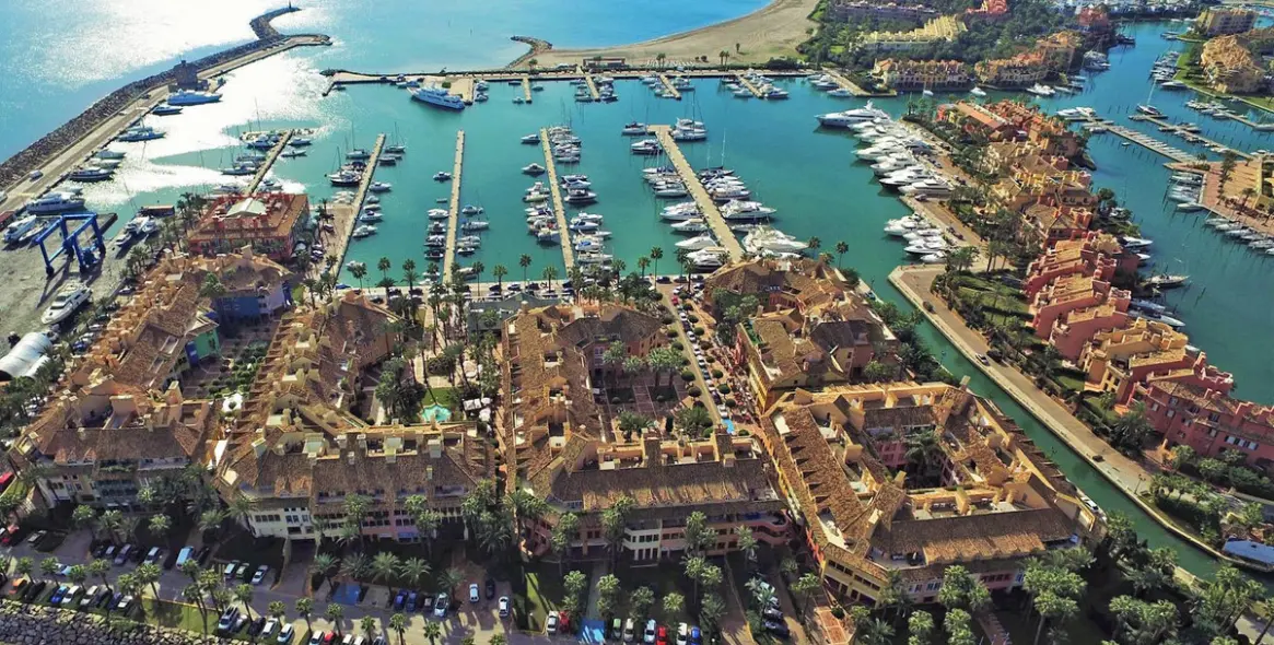Venta de parcela residencial en Sotogrande 14