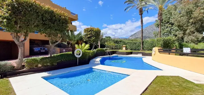 Sale of townhouse in Nagüeles 0