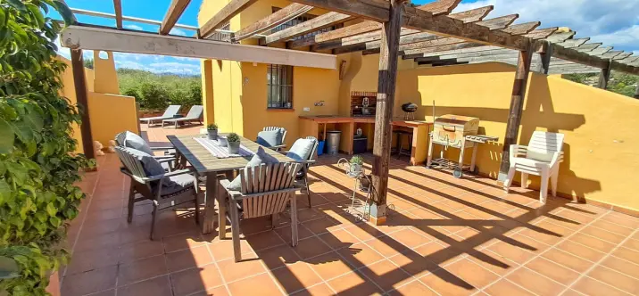 Sale of townhouse in Nagüeles 1