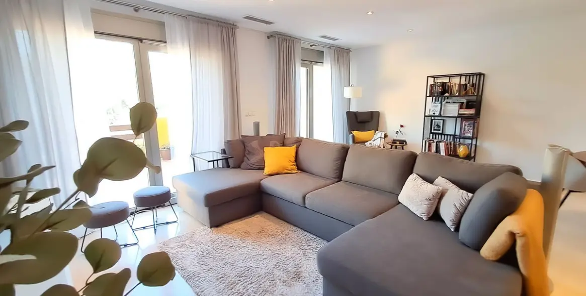 Sale of townhouse in Nagüeles 8