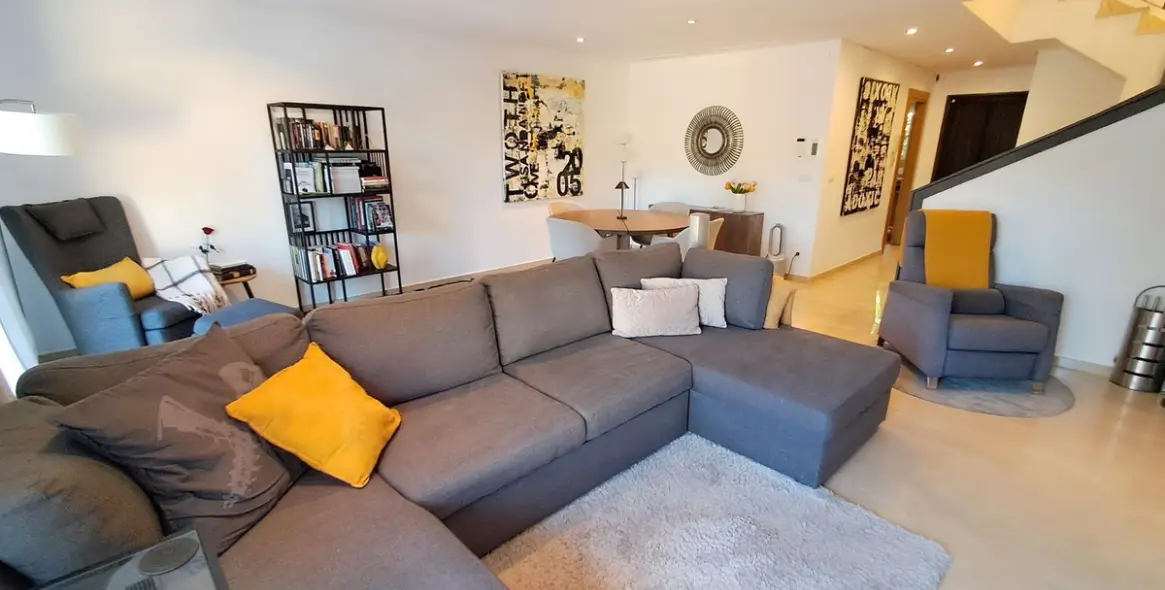 Sale of townhouse in Nagüeles 9