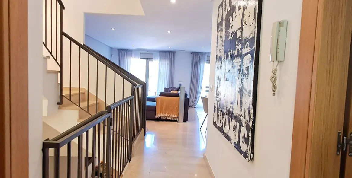 Sale of townhouse in Nagüeles 14