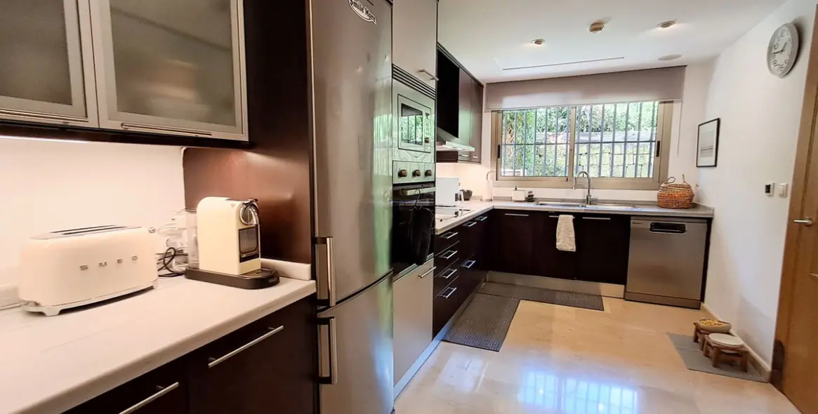 Sale of townhouse in Nagüeles 20