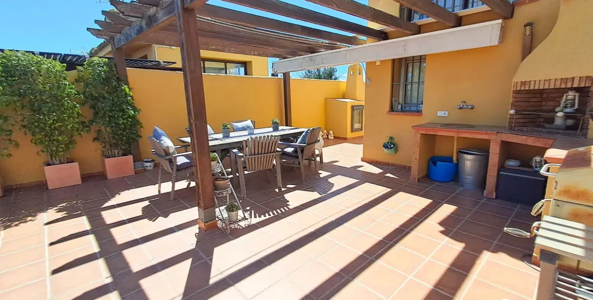 Продажа таунхауса в Nagüeles 48