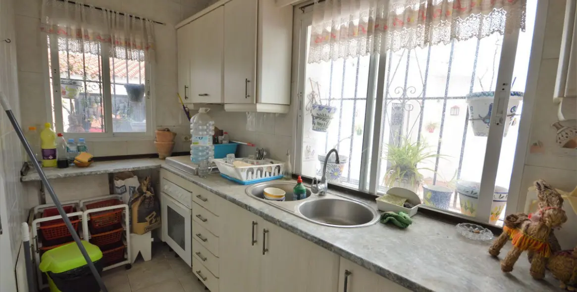 Venta de villa independiente en Marbella (distrito Marbella) 3