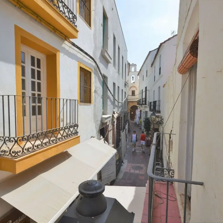 Продажа  отдельно стоящей виллы в Marbella