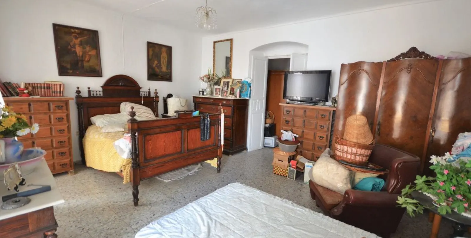 Sale of detached villa in Marbella 13
