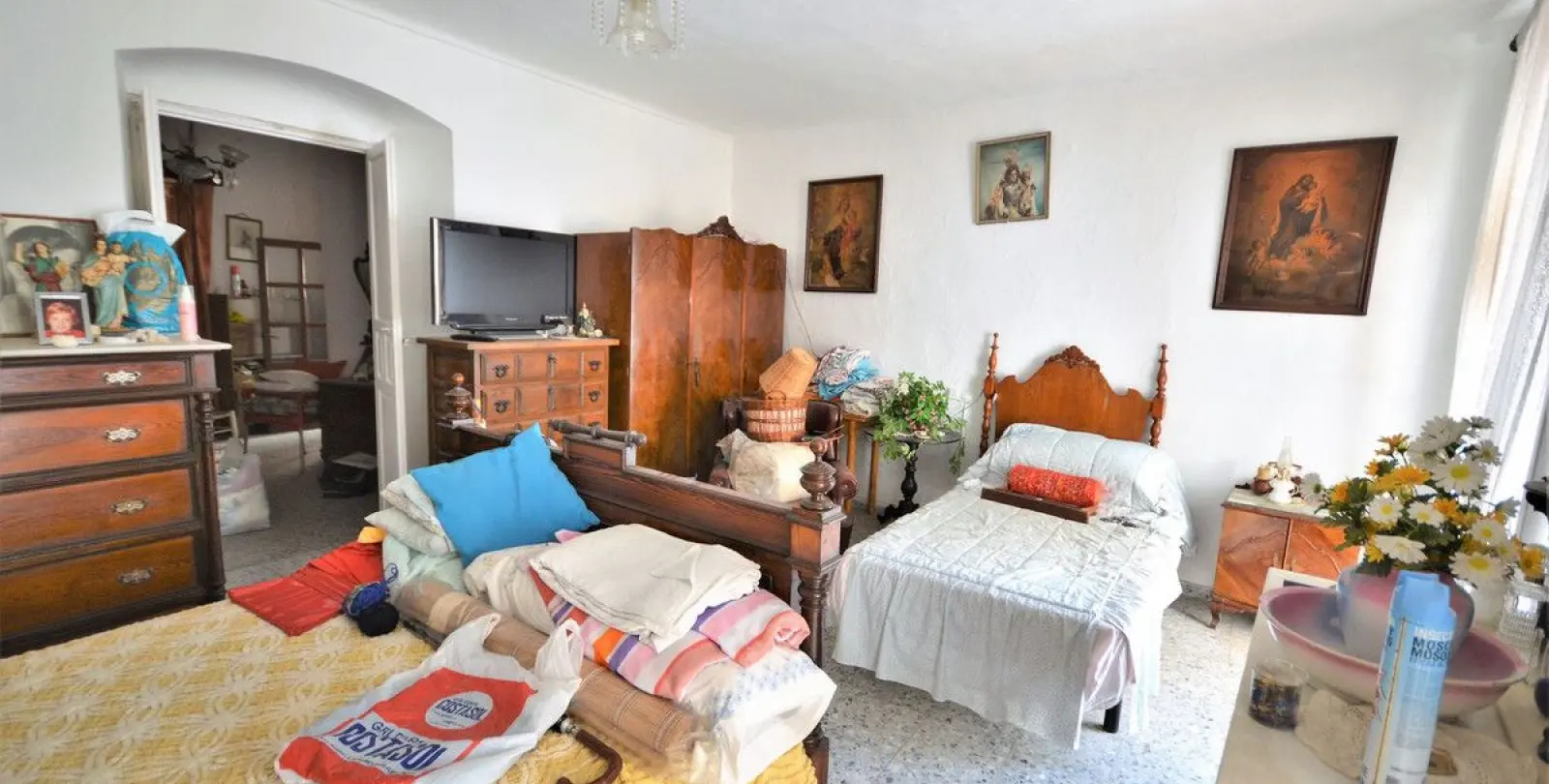 Sale of detached villa in Marbella 15
