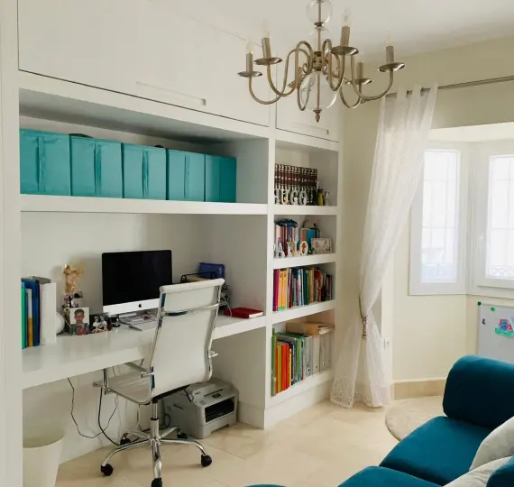 Продажа  отдельно стоящей виллы в San Roque