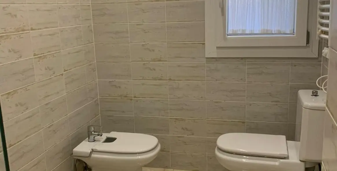 Продажа  отдельно стоящей виллы в San Roque 9