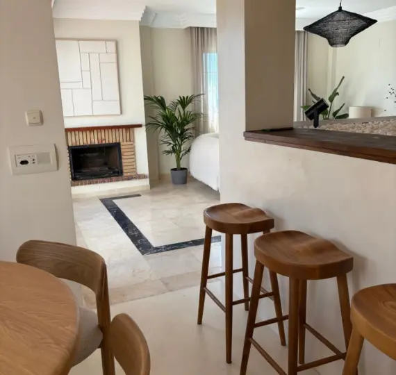 Sale of penthouse duplex in Río Real