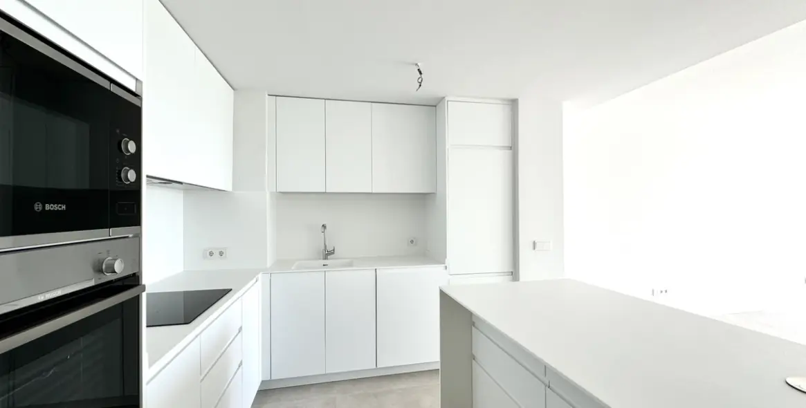 Продажа дома на две семьи в El Chaparral 16