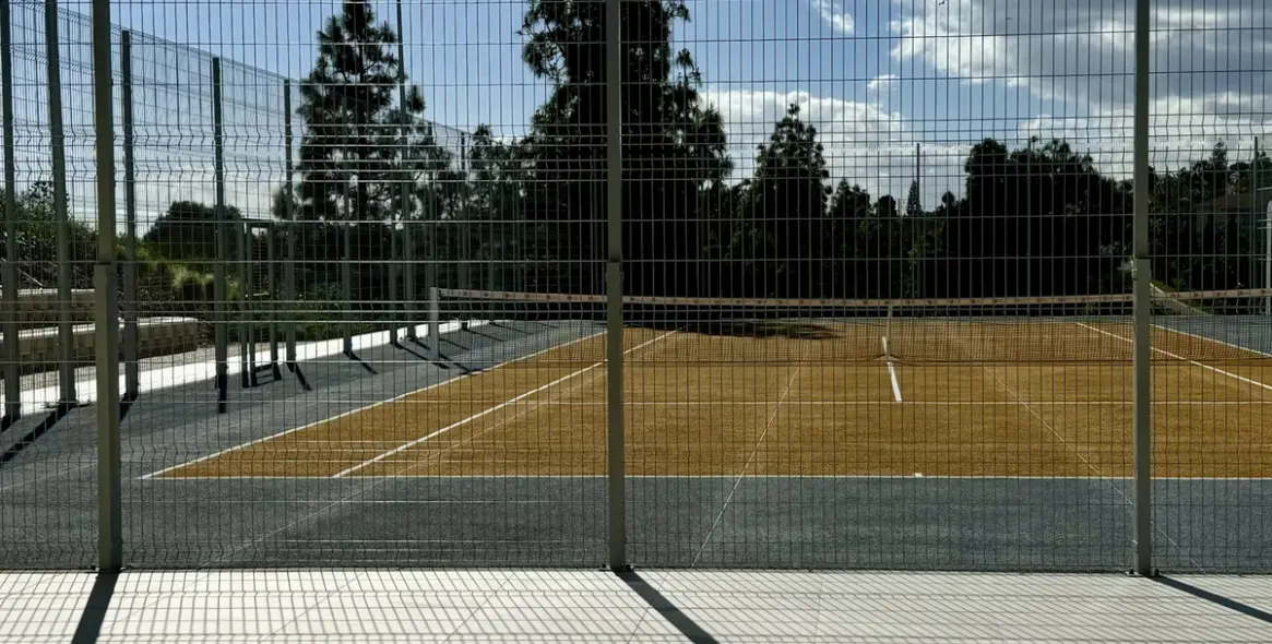 Продажа дома на две семьи в El Chaparral 44