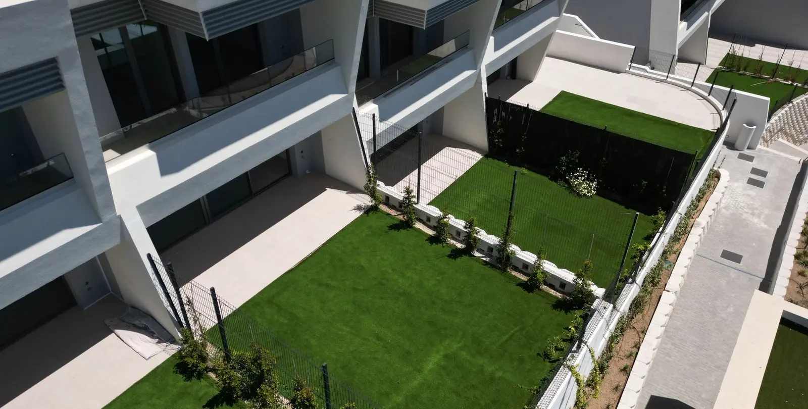 Venta de casa pareada en El Chaparral 6