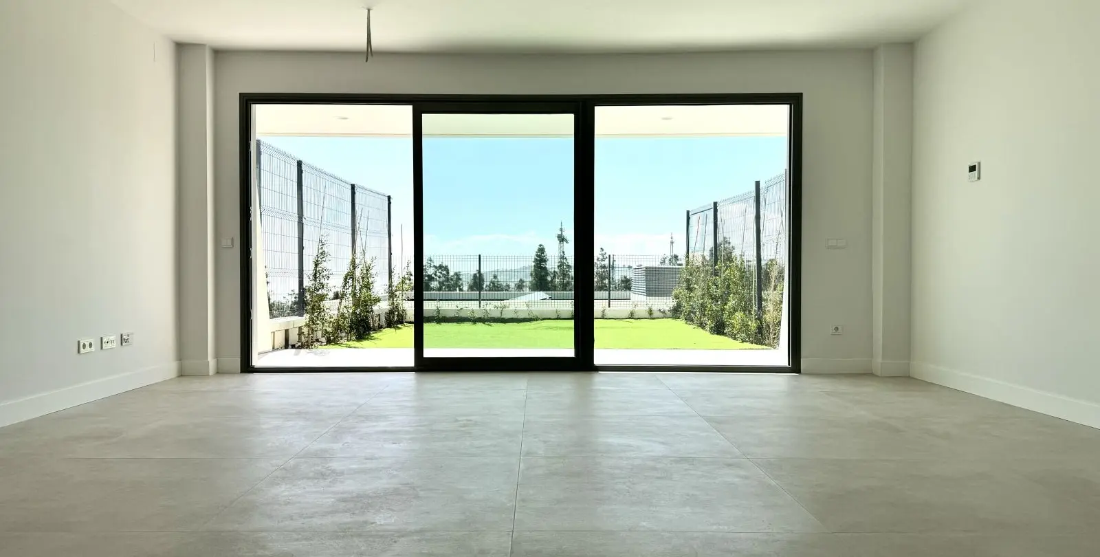 Venta de casa pareada en El Chaparral 9