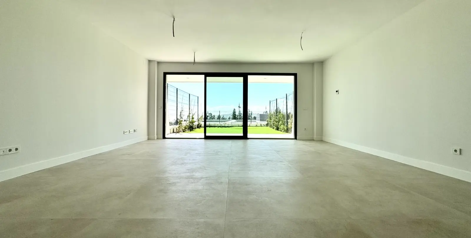 Venta de casa pareada en El Chaparral 12