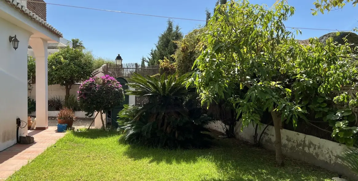 Sale of detached villa in Mijas 10