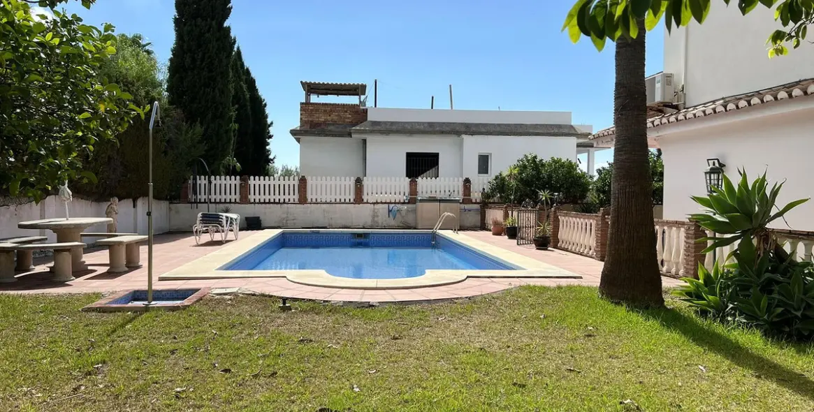 Sale of detached villa in Mijas 13