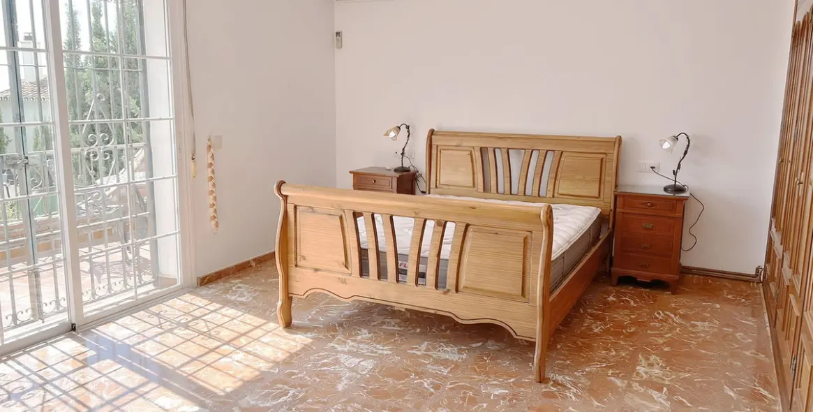 Sale of detached villa in Mijas 31