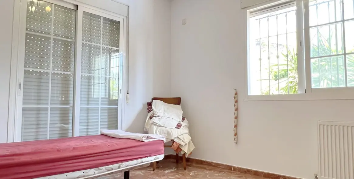 Sale of detached villa in Mijas 36