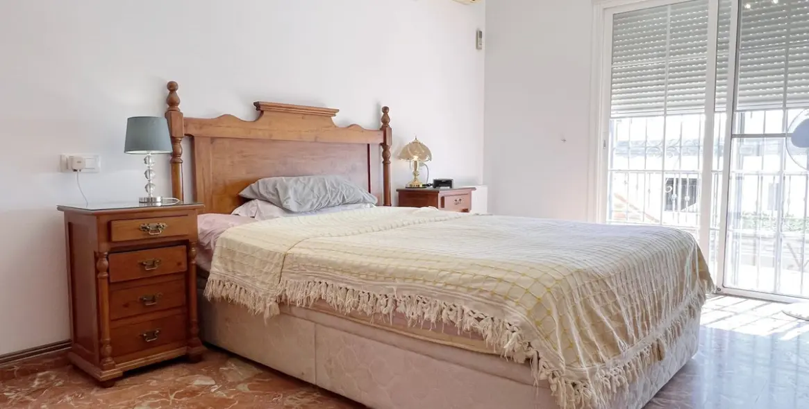 Sale of detached villa in Mijas 38