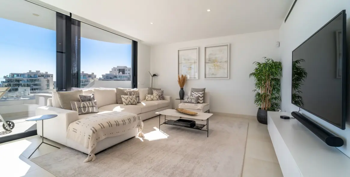 Venta de apartamento en planta media en Fuengirola 3