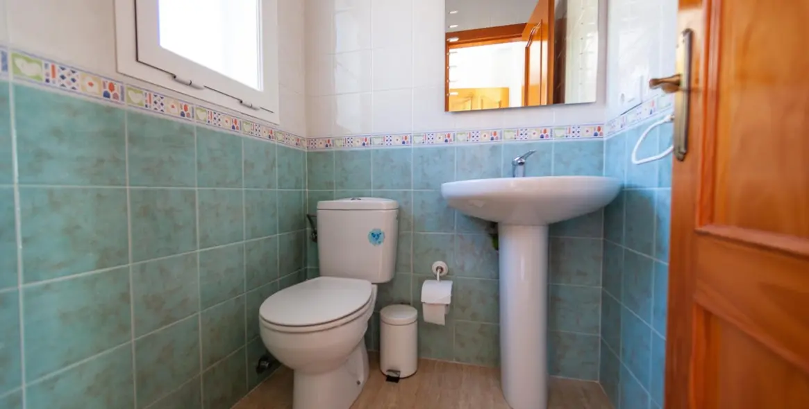 Sale of semi-detached house in Frigiliana 25