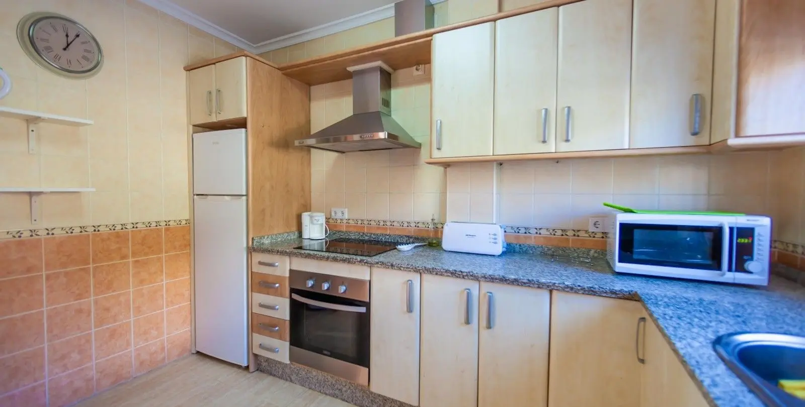 Venta de casa pareada en Frigiliana 13
