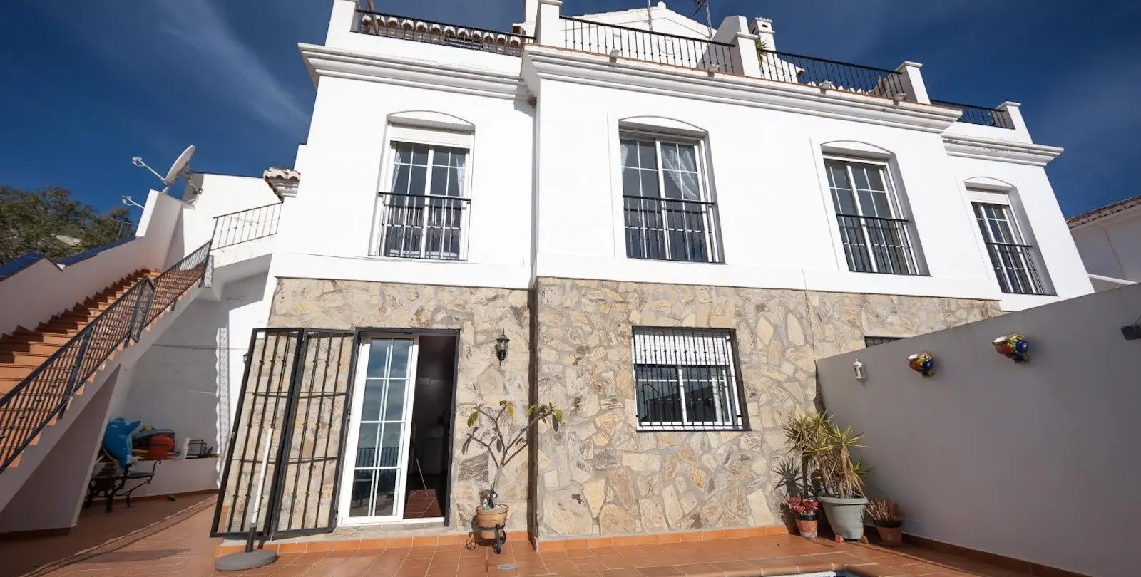Venta de casa pareada en Frigiliana 28