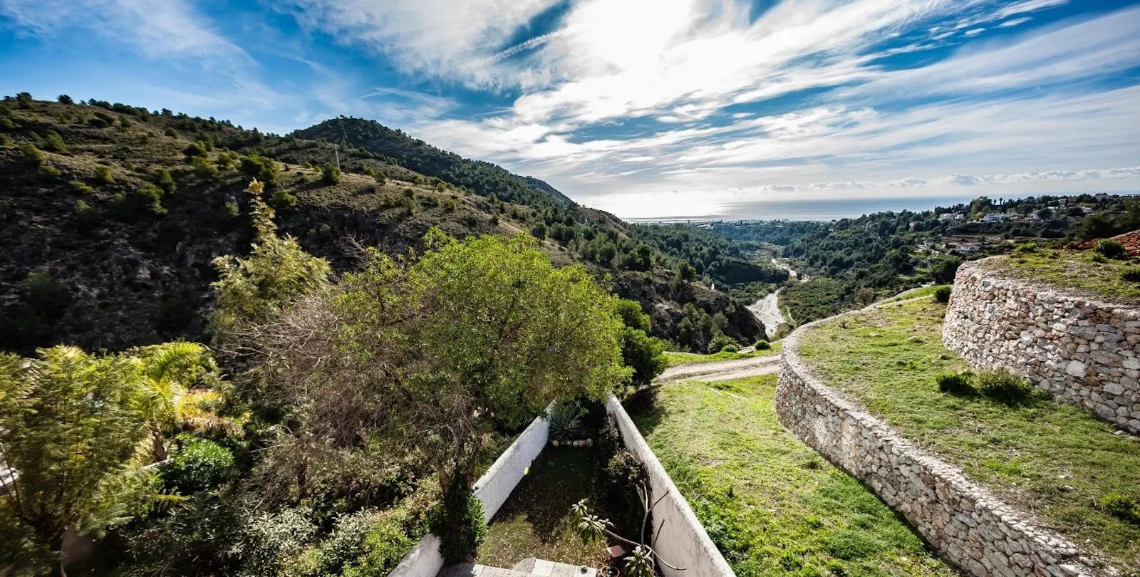 Venta de casa pareada en Frigiliana 30