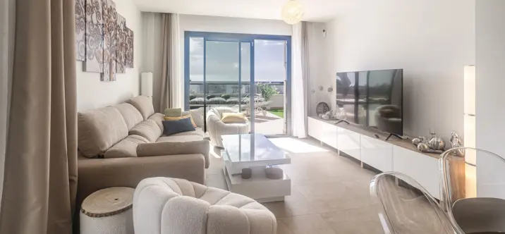 Продажа пентхауса в Casares 0