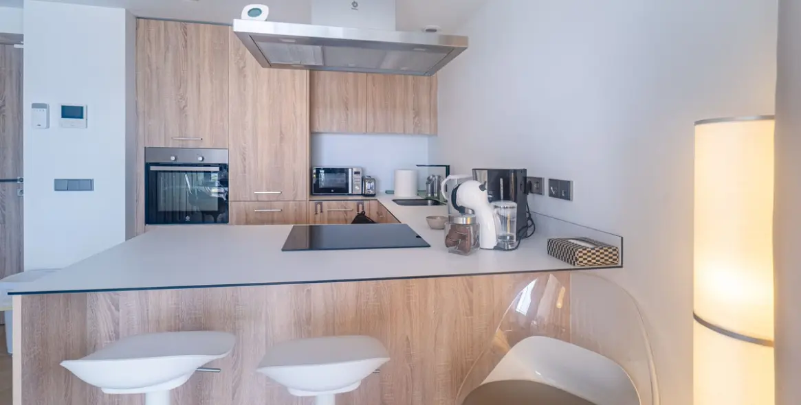 Sale of penthouse in Casares 5