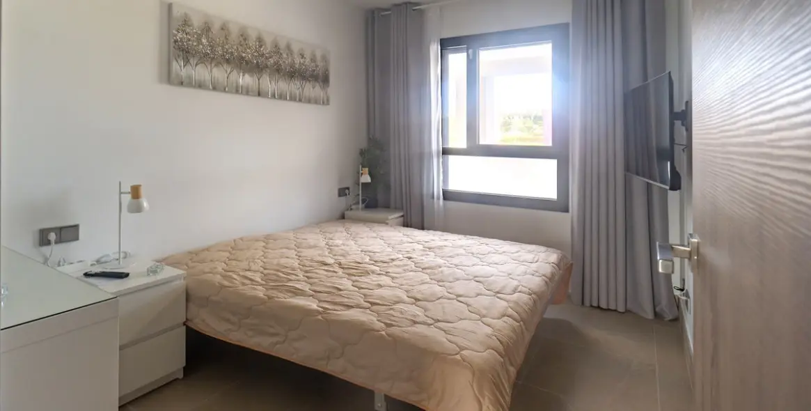 Sale of penthouse in Casares 11