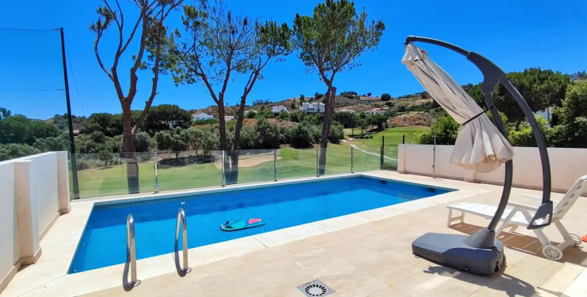 Sale of detached villa in La Cala Golf 8