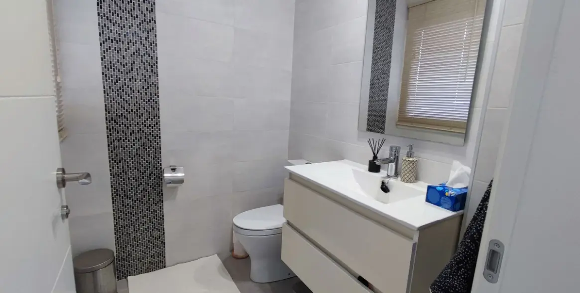 Sale of detached villa in La Cala Golf 16