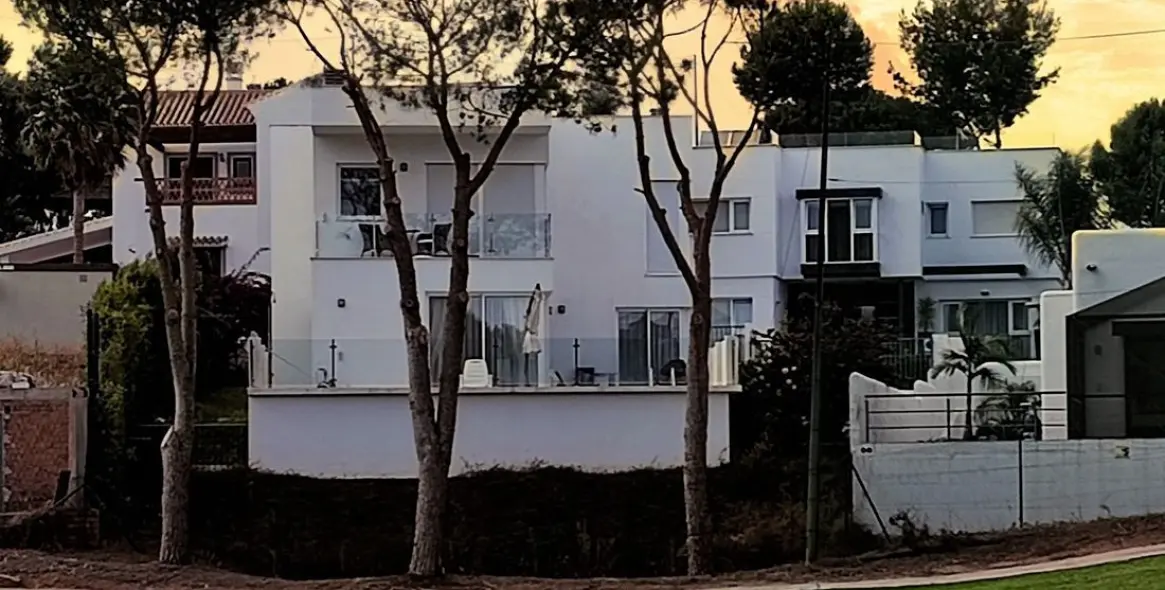 Sale of detached villa in La Cala Golf 18