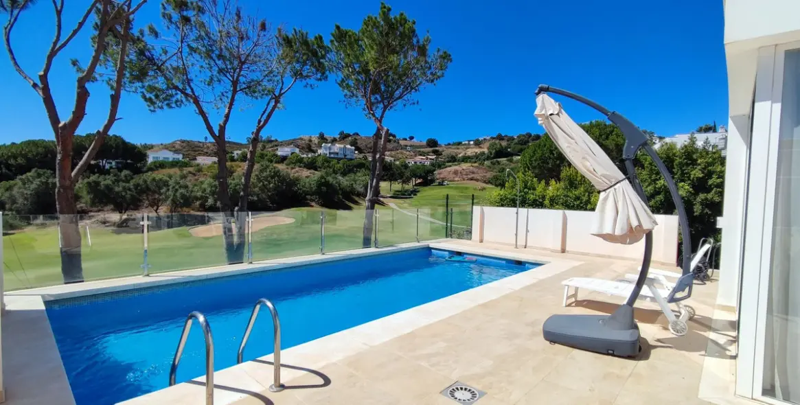 Sale of detached villa in La Cala Golf 26