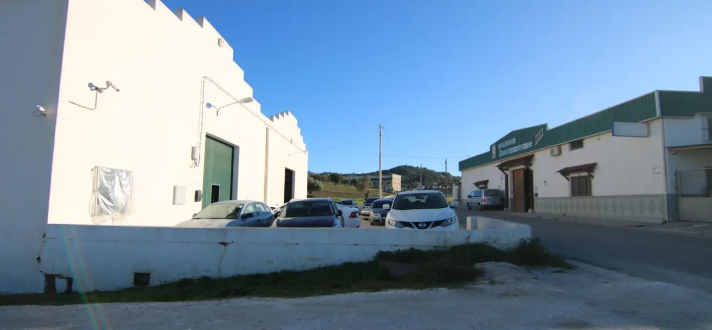 Sale of commercial plot in Coín 0
