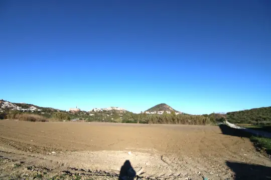 Image 6 thumb