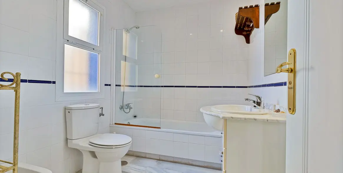 Продажа таунхауса в San Pedro de Alcántara 16