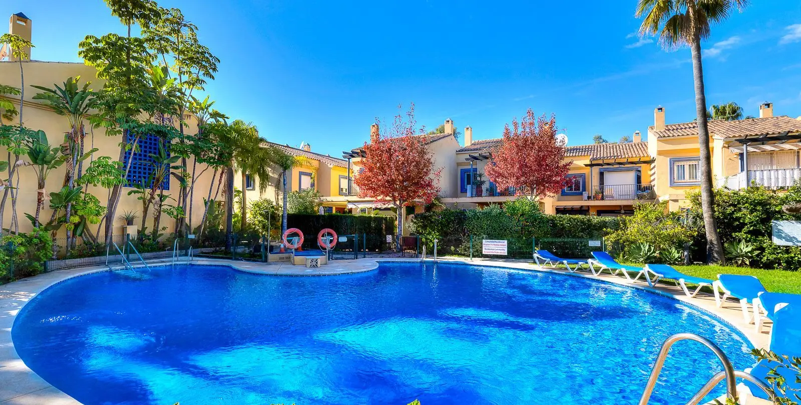 Sale of townhouse in San Pedro de Alcántara 1