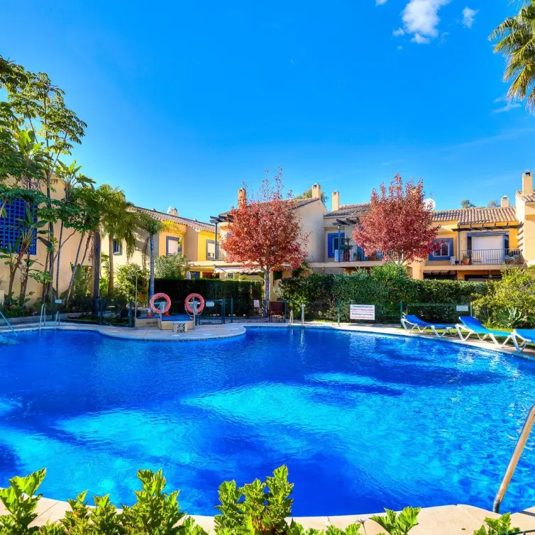 Sale of townhouse in San Pedro de Alcántara