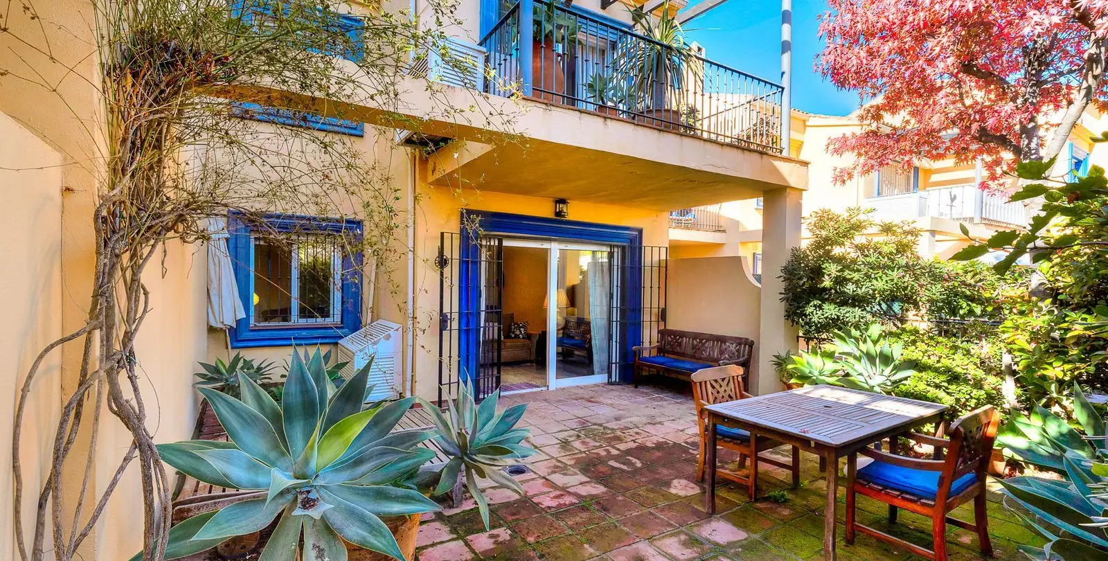 Sale of townhouse in San Pedro de Alcántara 3