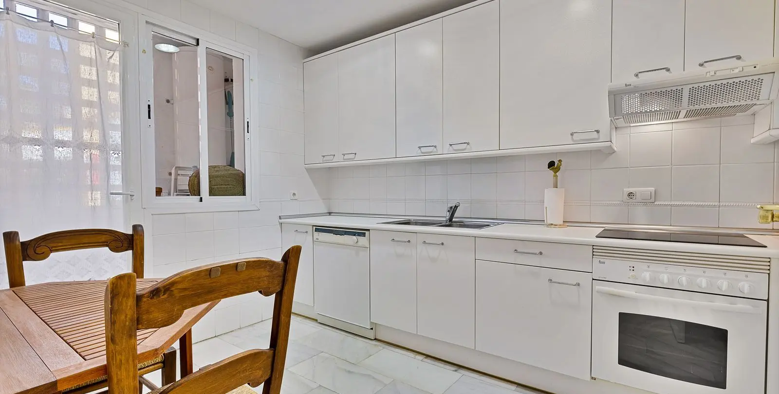 Sale of townhouse in San Pedro de Alcántara 8