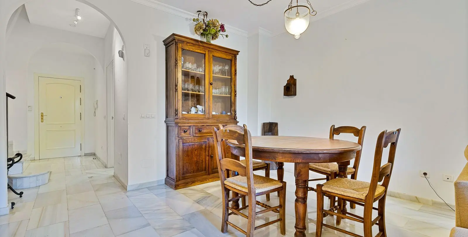 Sale of townhouse in San Pedro de Alcántara 17
