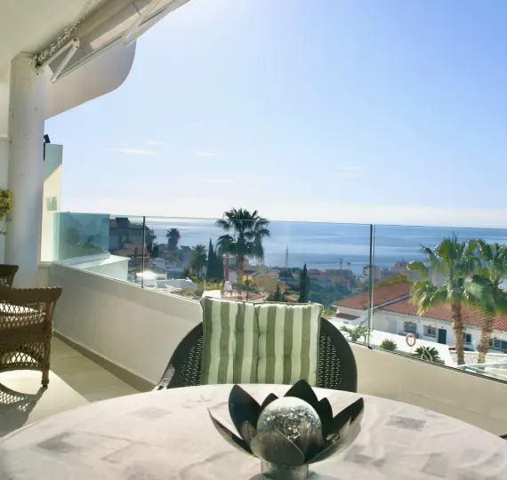 Sale of middle floor apartment in Torreblanca