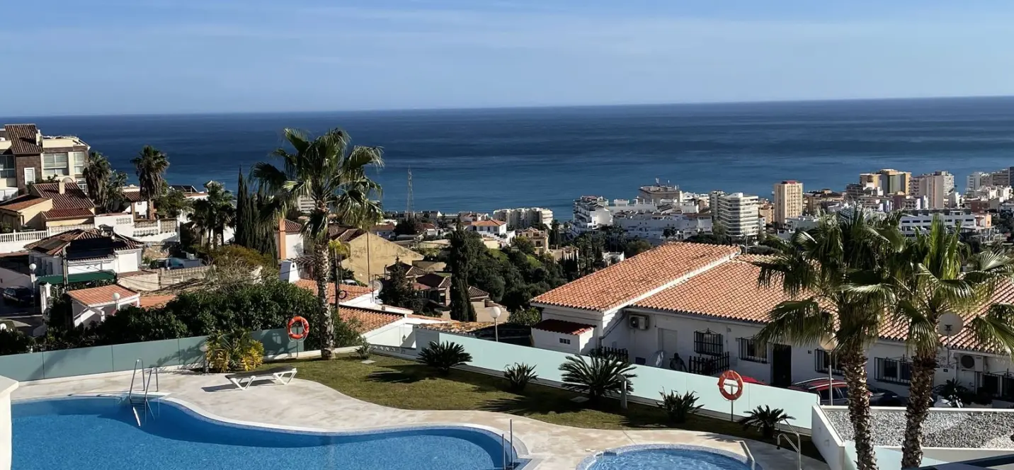 Venta de apartamento en planta media en Torreblanca 1
